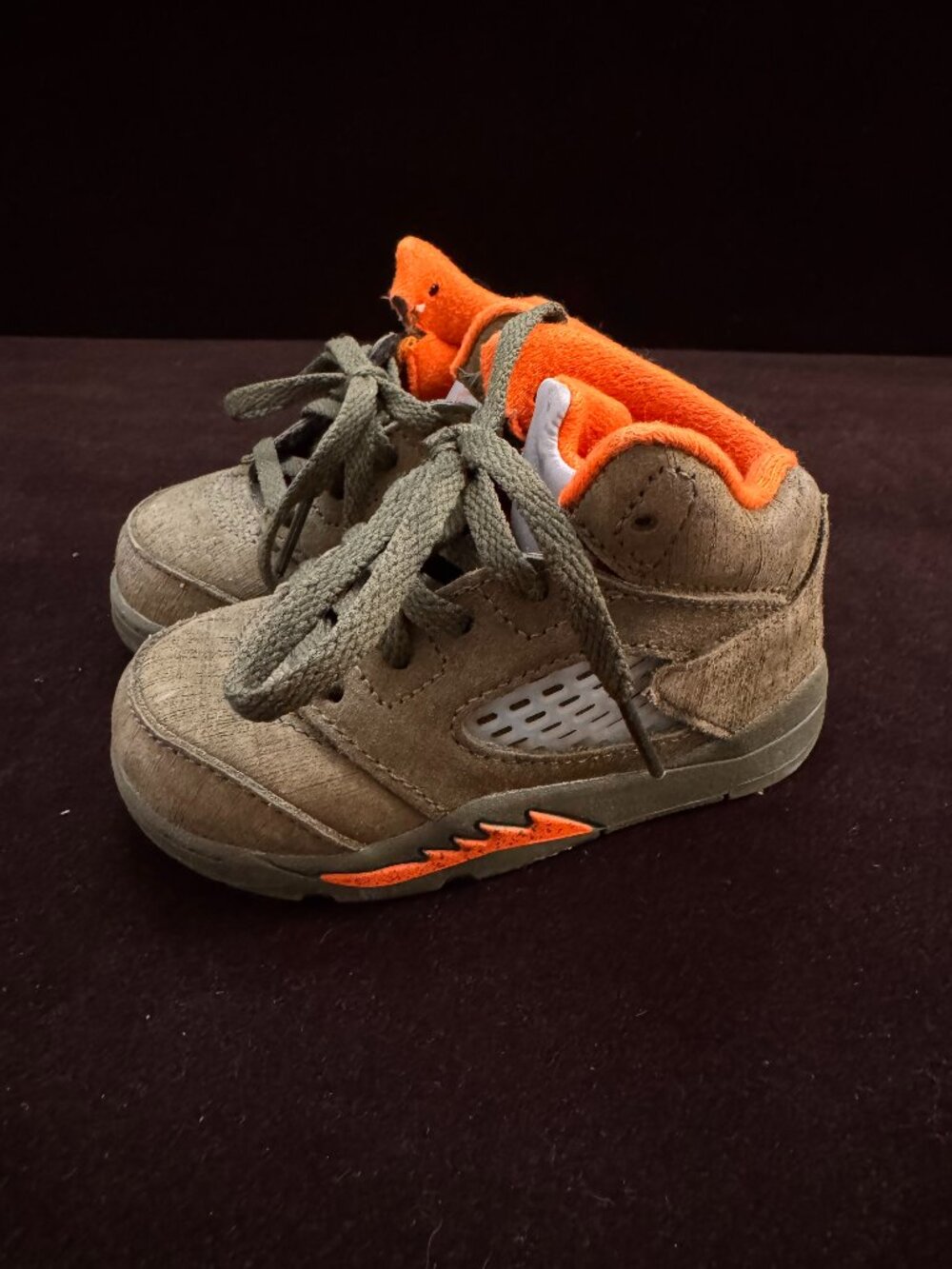 Air Jordan 5 Retro TD "Olive" 2024 Sneakers Size 6C